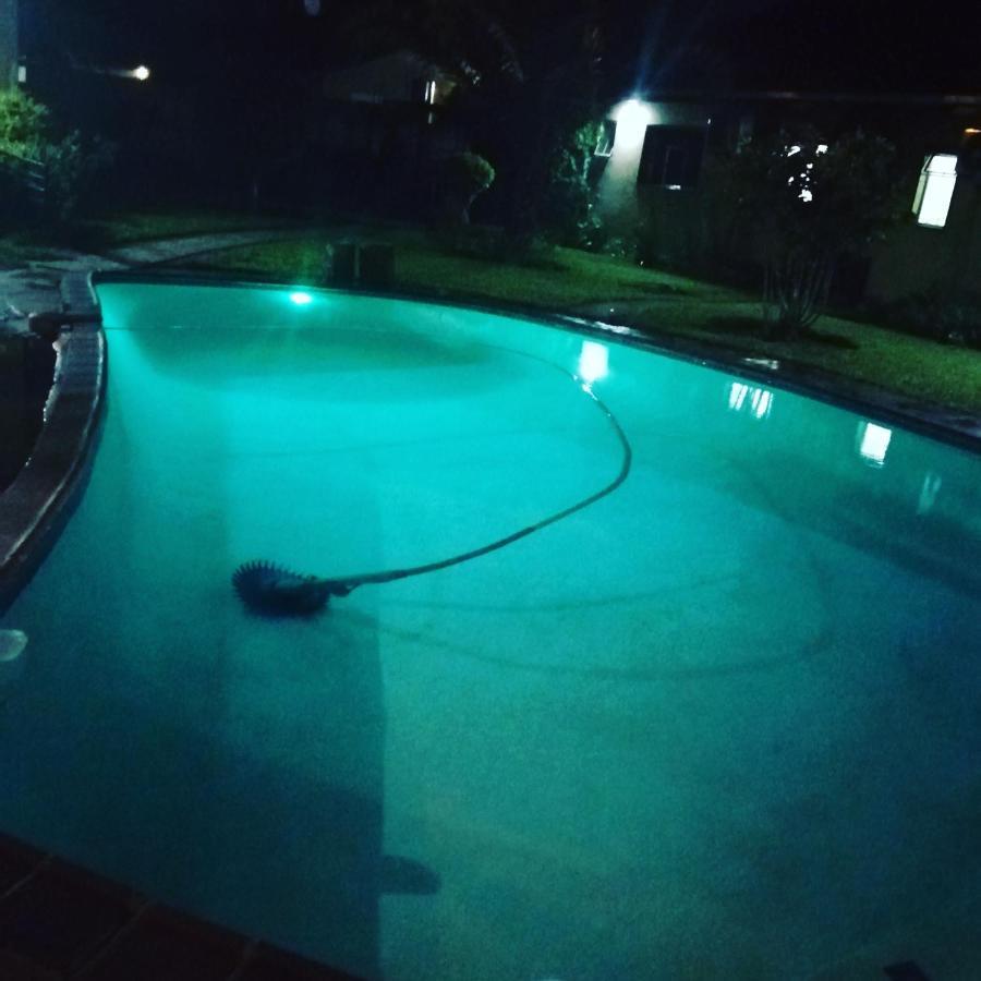 Birdville Bnb Guest House Gaborone Dış mekan fotoğraf
