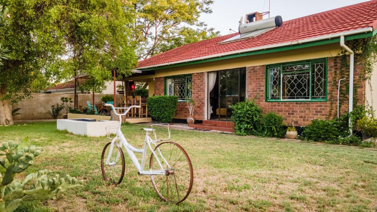Birdville Bnb Guest House Gaborone Dış mekan fotoğraf