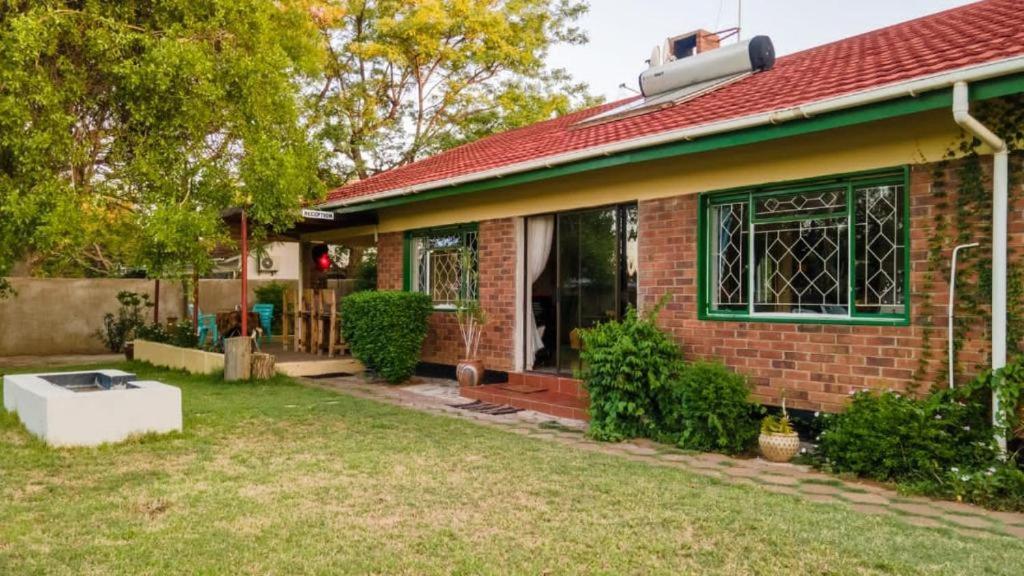 Birdville Bnb Guest House Gaborone Dış mekan fotoğraf