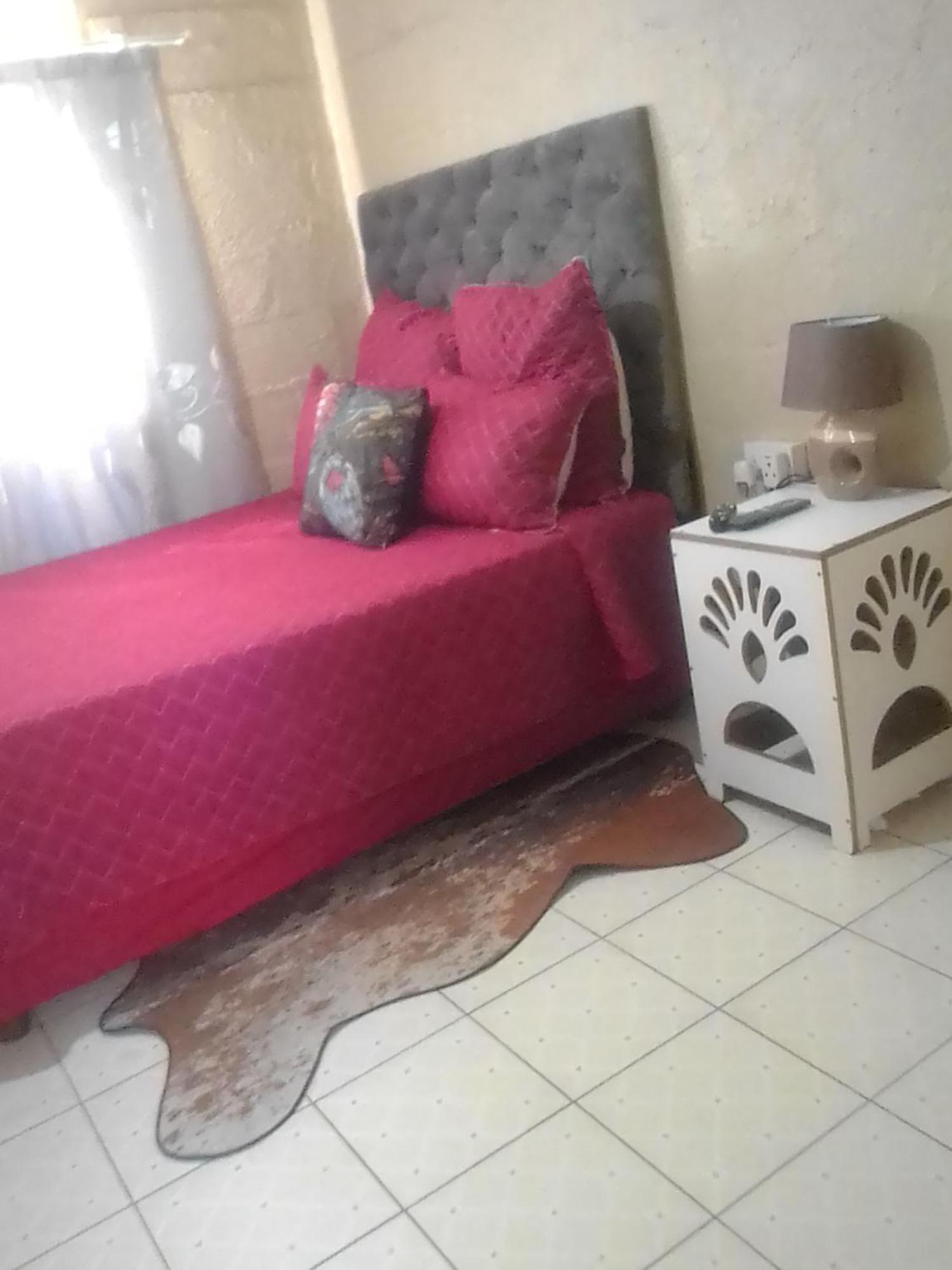 Birdville Bnb Guest House Gaborone Dış mekan fotoğraf