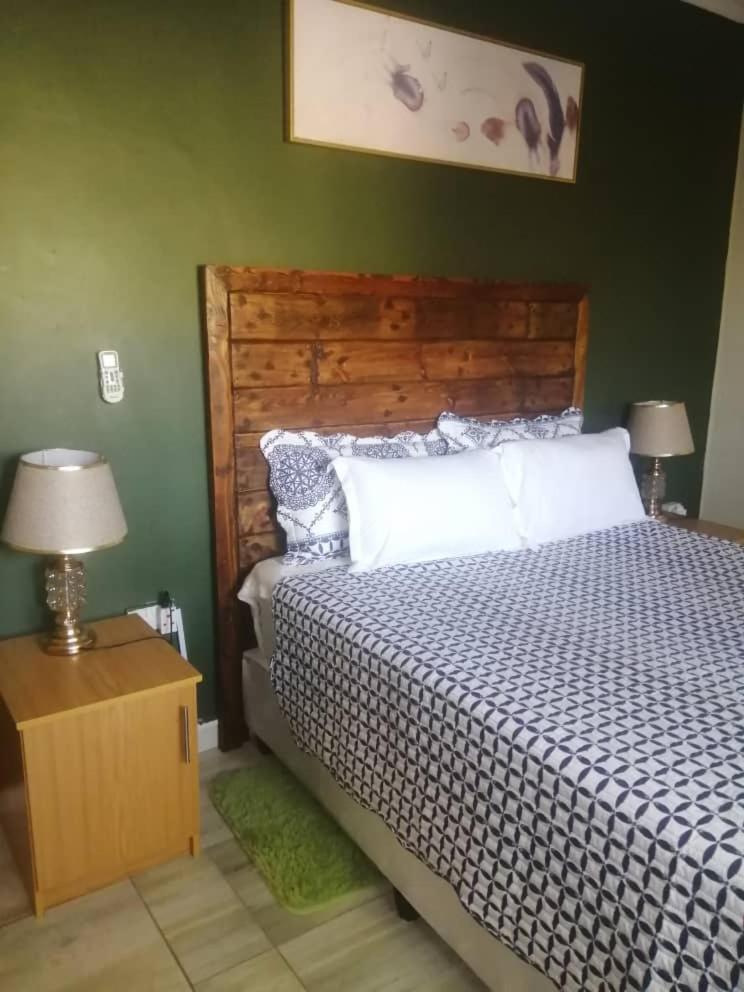 Birdville Bnb Guest House Gaborone Dış mekan fotoğraf